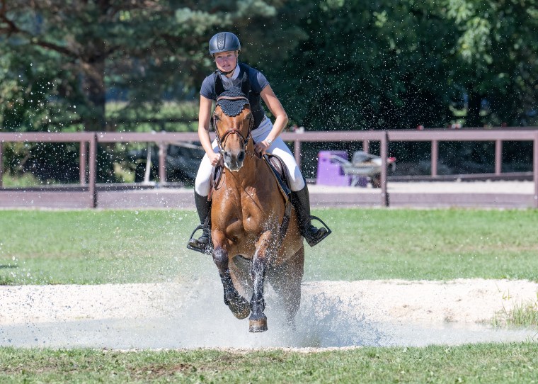 Michelle Häner mit Mahara H
